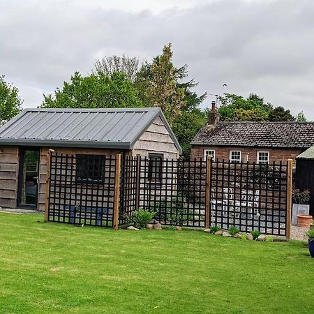 La'Al Cabin, Tiny Home, Unique Space Eden Valley Cumbria Брамптон Экстерьер фото